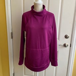 Xersion top with stand up collar